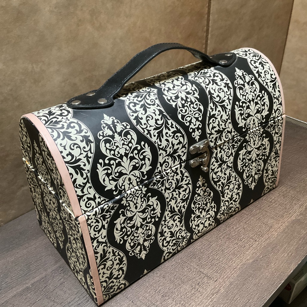 Vintage Raymond Waites Designer Couture Handled Storage Case Box Elegant Pattern